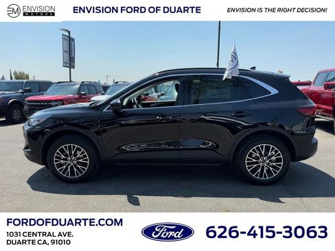 New 2025 Ford Escape SE image 8