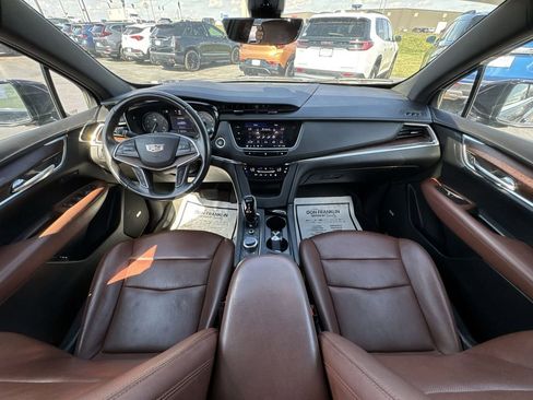 Used 2021 Cadillac XT5 Premium Luxury AWD/4WD image 21
