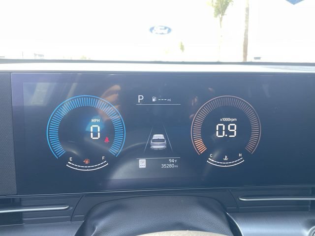 Used 2025 Hyundai Kona SEL FWD image 11