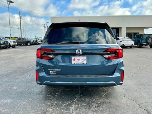 Used 2026 Honda Odyssey EX-L image 7
