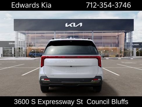 New 2026 Kia Carnival SX Prestige FWD image 6