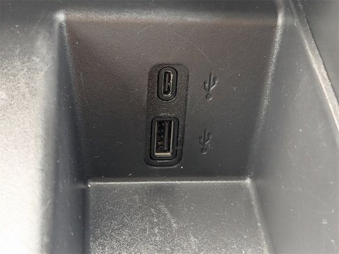 Certified 2025 GMC Acadia Elevation image 18