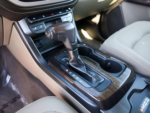 Used 2020 GMC Canyon SLT w/ Trailering Package image 23