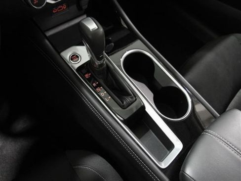 Used 2023 Nissan Altima 2.5 SV image 14