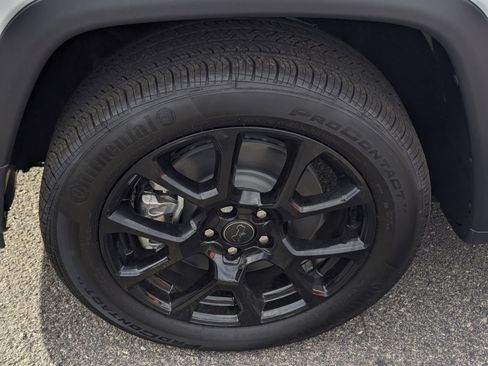 New 2026 Jeep Compass Latitude image 7