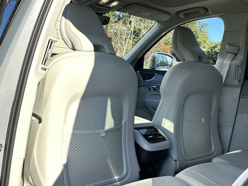 Used 2025 Volvo XC90 B6 Plus w/ Protection Package Premier image 16