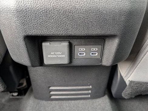 Used 2024 Toyota Tacoma TRD Off-Road image 12