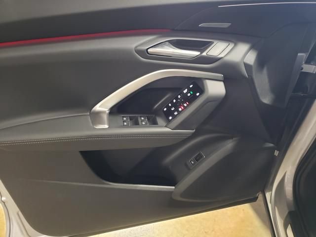 New 2026 Audi Q5 Premium Plus AWD/4WD image 11