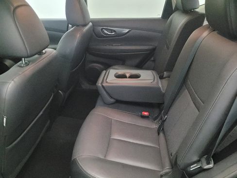 Used 2014 Nissan Rogue SL image 18