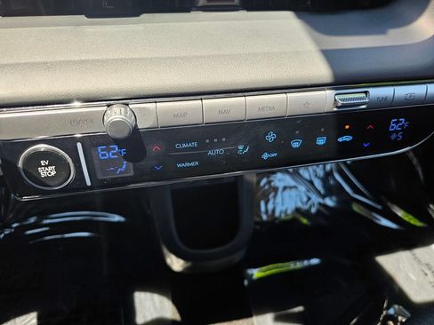 Certified 2024 Hyundai Ioniq 5 SEL RWD image 29