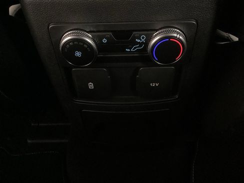 Used 2023 Ford Explorer XLT w/ Equipment Group 202A image 21