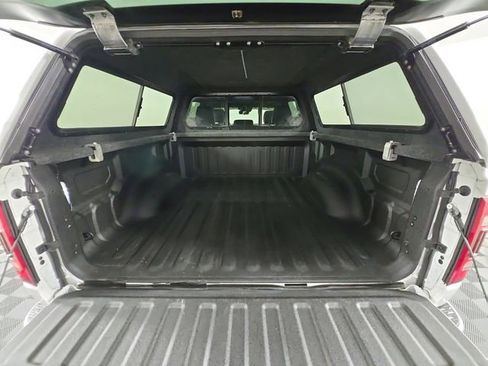 Used 2021 RAM 1500 Limited AWD/4WD image 16