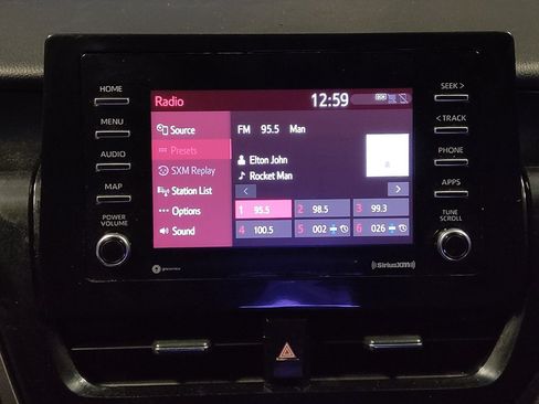 Used 2021 Toyota Camry SE w/ Carpet Mat Package (TMS) FWD image 25