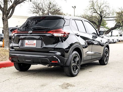 Used 2025 Nissan Kicks Play S image 5