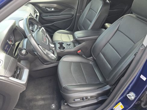 Used 2023 GMC Terrain SLT FWD image 27