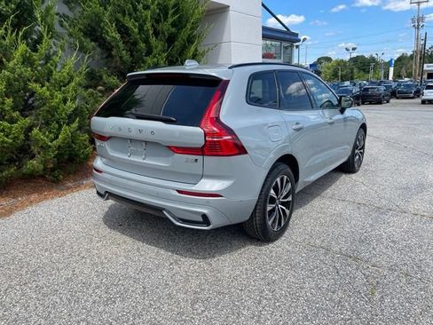 Used 2024 Volvo XC60 B5 Plus AWD/4WD image 7