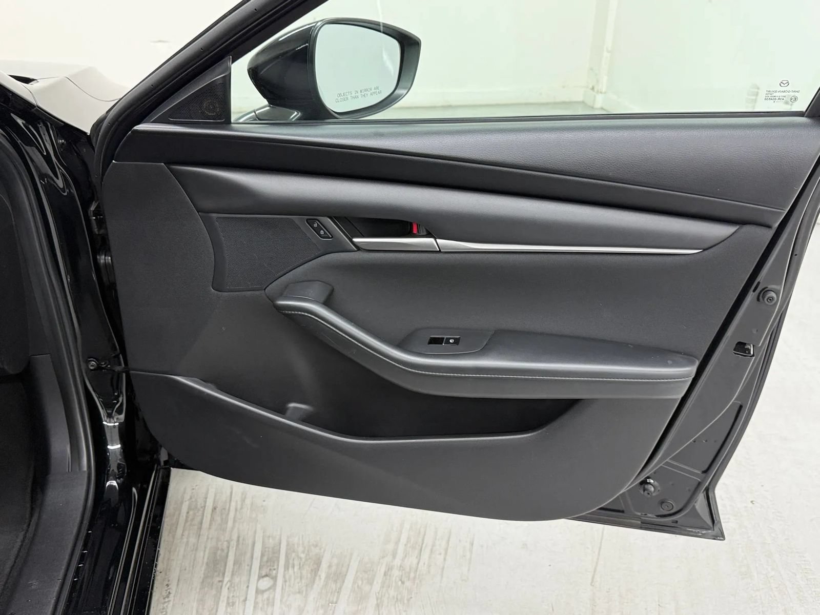 Used 2021 MAZDA MAZDA3 s FWD image 37