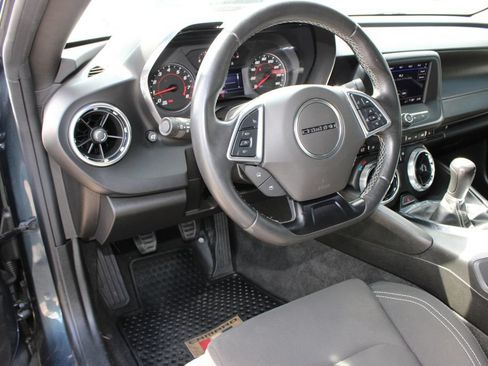 Used 2021 Chevrolet Camaro LT RWD image 12