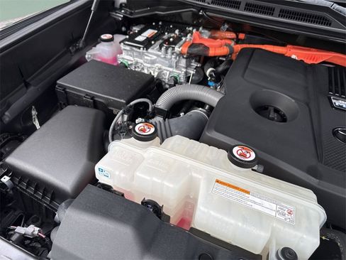 Used 2024 Toyota Tundra Limited w/ Nightshade Package image 31