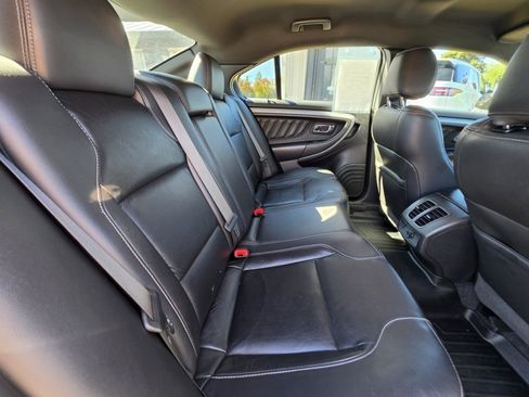 Used 2018 Ford Taurus SEL w/ Equipment Group 201A AWD/4WD image 11