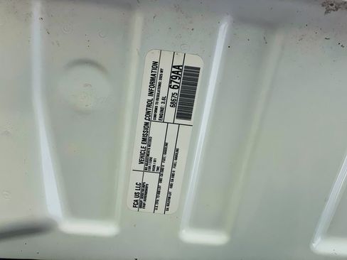 Used 2025 Jeep Grand Cherokee L Laredo image 20