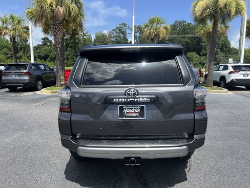 Used 2023 Toyota 4Runner TRD Off-Road Premium w/ Moonroof Package AWD/4WD image 9