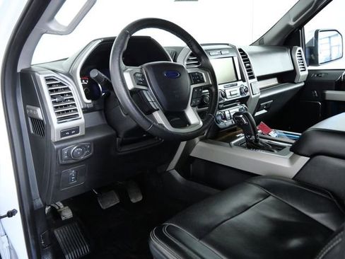 Used 2016 Ford F150 Lariat w/ Equipment Group 502A Luxury image 17