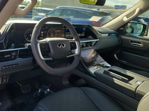 New 2026 INFINITI QX80 Luxe RWD image 20
