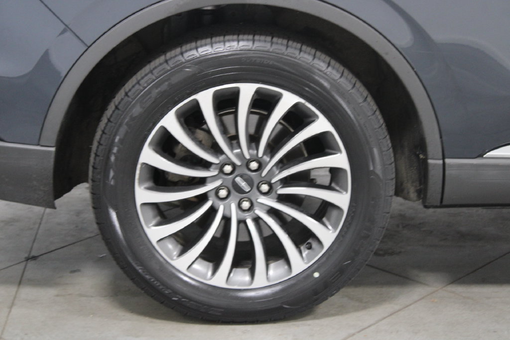Used 2023 Lincoln Aviator Reserve w/ Equipment Group 201A AWD/4WD image 13