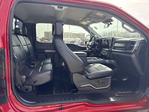 Used 2024 Ford F550 4x4 SuperCab Super Duty image 7