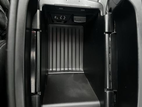 Used 2016 BMW X5 M image 26