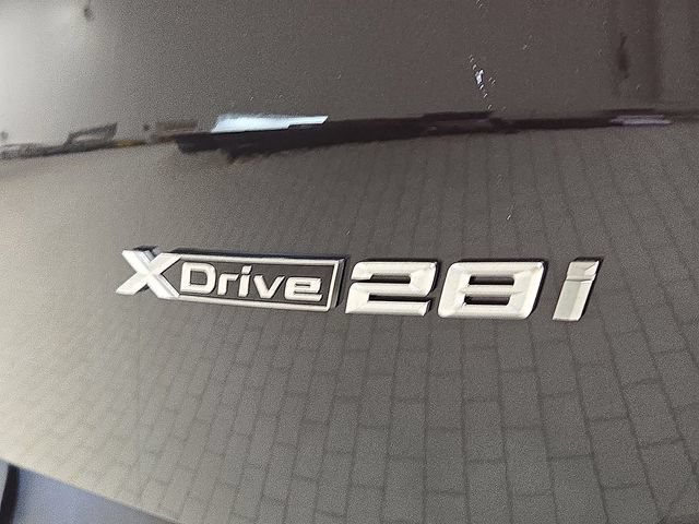 Used 2026 BMW X2 xDrive28i w/ Technology Package AWD/4WD image 17