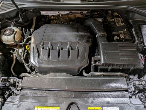 Used 2020 Audi Q3 2.0T Premium image 28