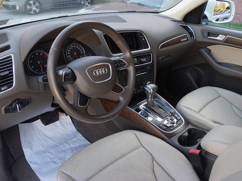Used 2017 Audi Q5 2.0T Premium image 23