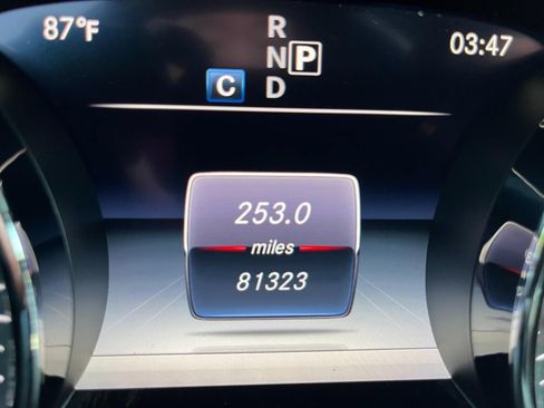 Used 2017 Mercedes-Benz E 300 4MATIC image 19