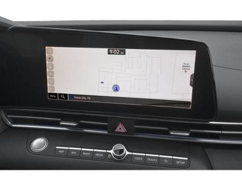 Used 2025 Hyundai Elantra SEL FWD image 18