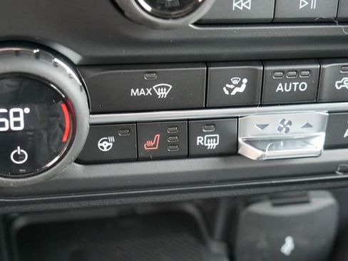 New 2026 Ford Bronco Outer Banks image 5