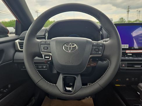 New 2026 Toyota Camry SE FWD image 14
