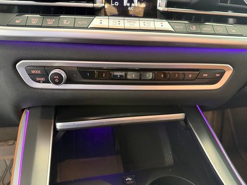 Used 2022 BMW X5 xDrive40i w/ M Sport Package AWD/4WD image 53