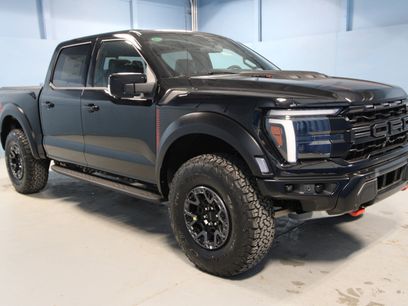 New 2025 Ford F150 Raptor w/ Equipment Group 803A Raptor R