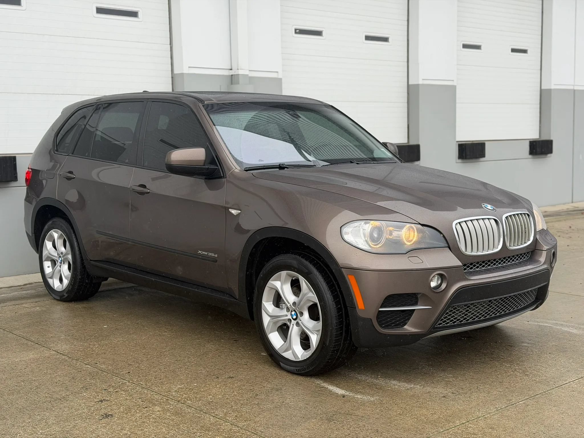 Used 2011 BMW X5 xDrive35d AWD/4WD image 7