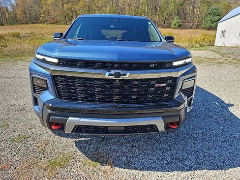 Used 2025 Chevrolet Traverse Z71 w/ LPO, Floor Liner Package image 8