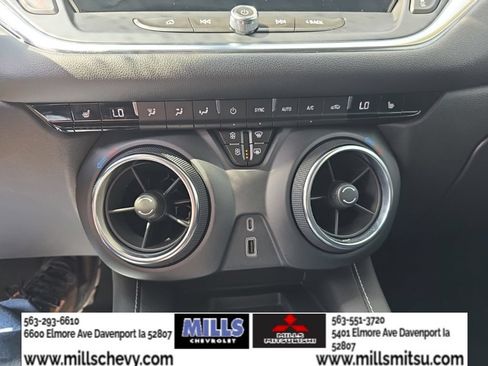 Used 2023 Chevrolet Blazer LT w/ Sound & Technology Package AWD/4WD image 16
