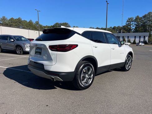 Used 2025 Chevrolet Blazer LT AWD/4WD image 5