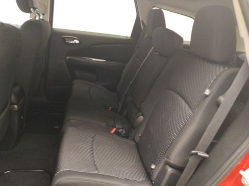 Used 2018 Dodge Journey SE w/ Connectivity Group image 18