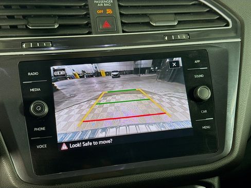 Used 2024 Volkswagen Tiguan Wolfsburg Edition image 19