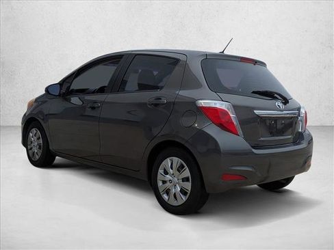 Used 2014 Toyota Yaris LE image 7