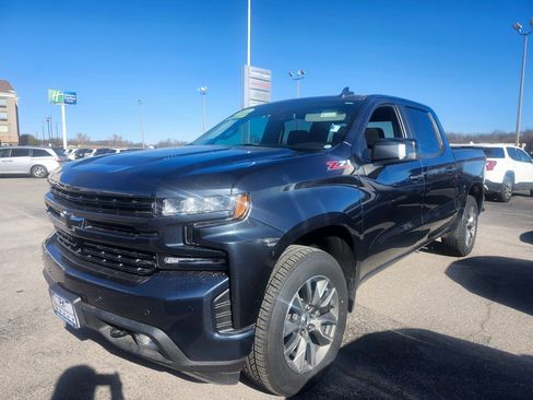 Used 2022 Chevrolet Silverado 1500 RST image 1