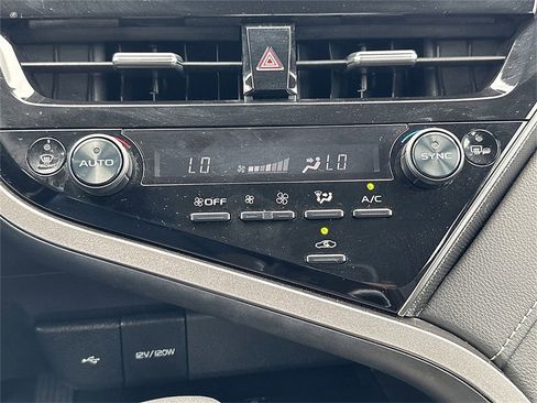 Used 2024 Toyota Camry XSE image 5