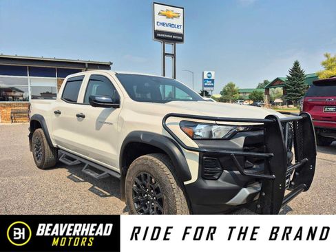 Used 2026 Chevrolet Colorado Trail Boss AWD/4WD image 1